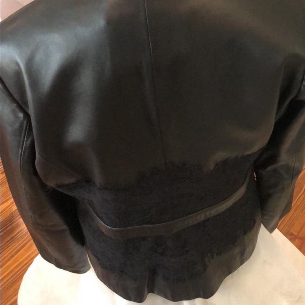 Leather jacket - Picture 2 of 6